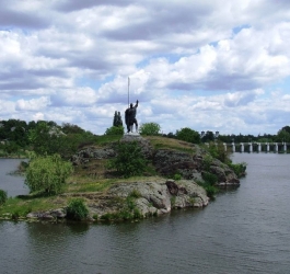 Weekend journey "Cliffs and valleys of the picturesque Nadrossya" (“Nadrossya” are landscapes at the banks of Ros river)